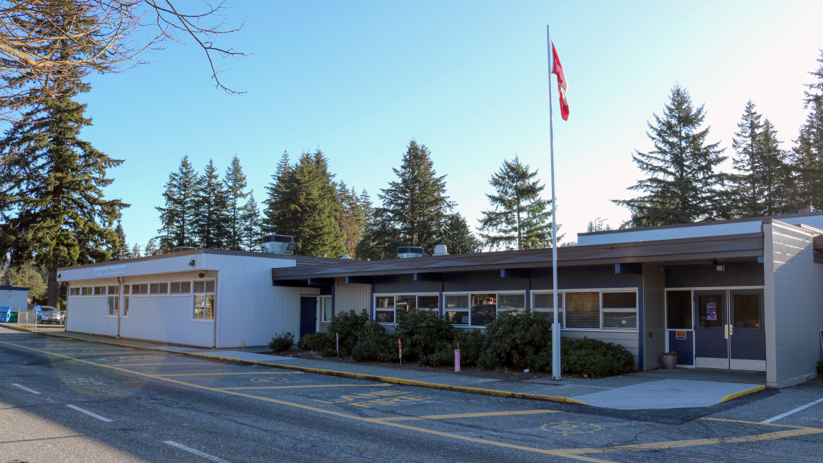 Exterior of Margaret Stenersen Elementary